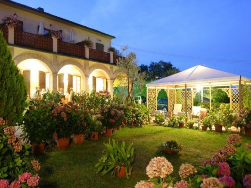 Hotel Le Renaie San Gimignano Exterior foto